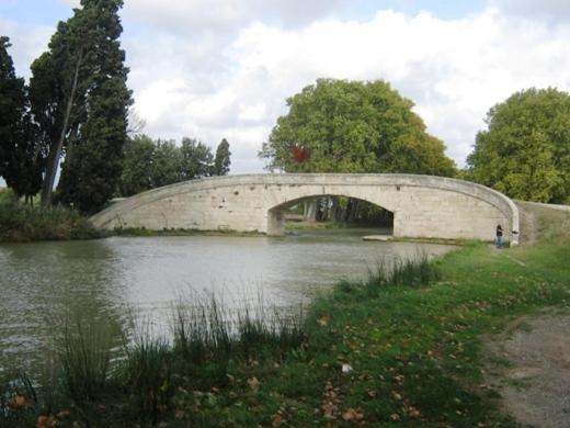 بنسيون Chateau Du Comte