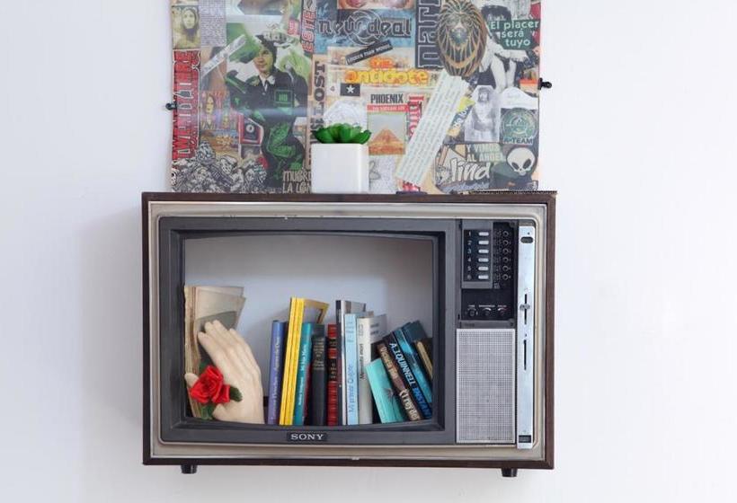 پانسیون Duermevela Hostel