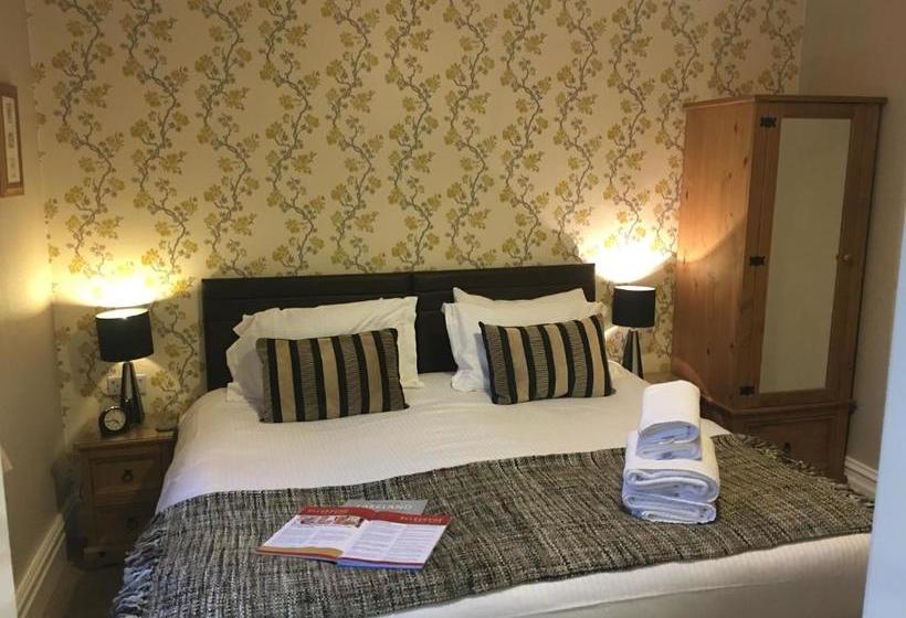 ペンション Ellerdene Guest House