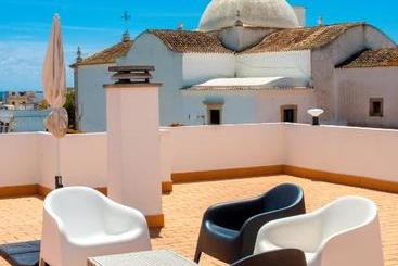 پانسیون Estudios Salinas   Fuseta