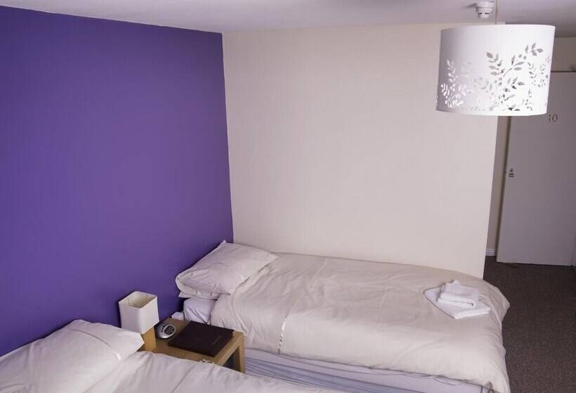 펜션 Fourways Guest House