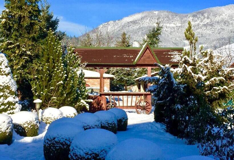 膳宿费 Holiday Resort švárny