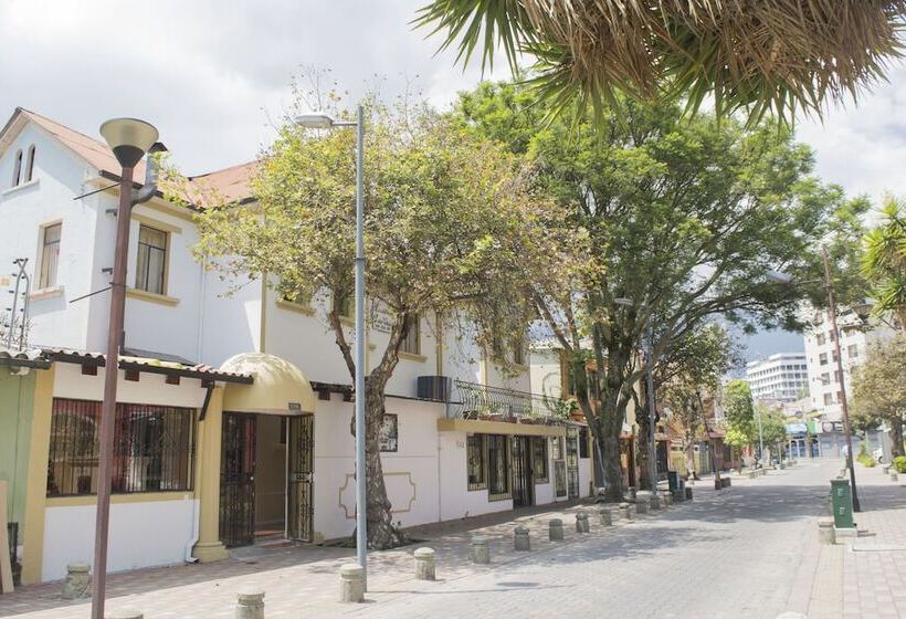 펜션 Hostal Loro Verde