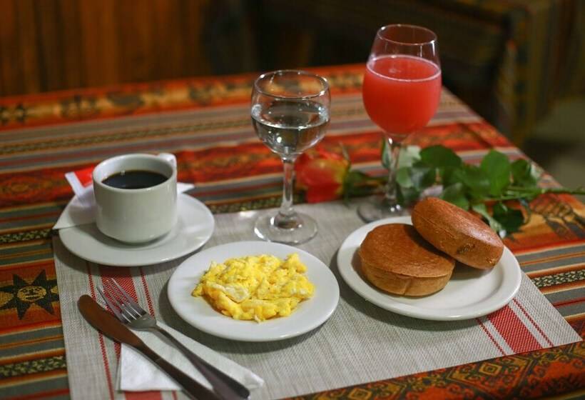 펜션 Hostal Loro Verde