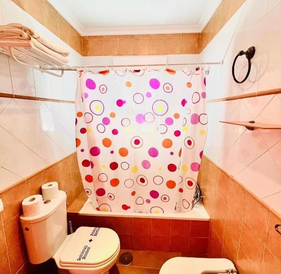 פנסיון Hostal Muriel