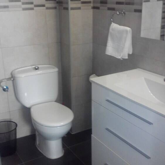פנסיון Hostal Ocana Manilva