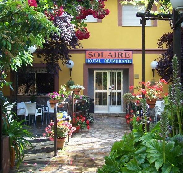 بنسيون Hostal Restaurante Solaire