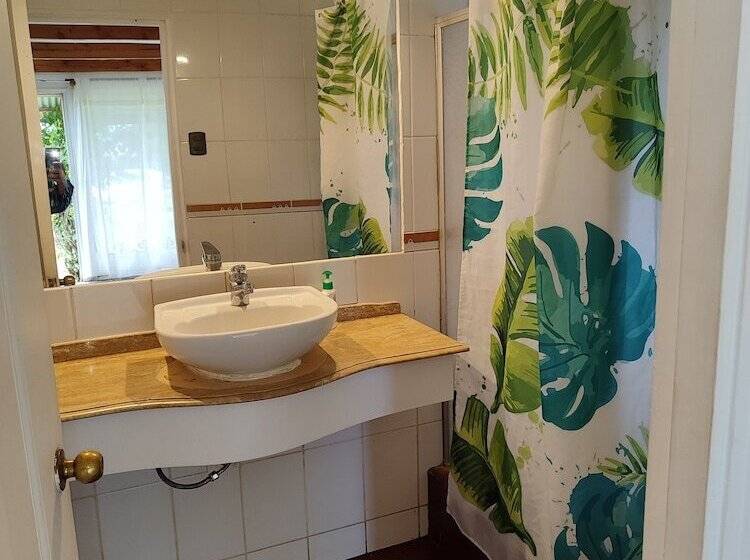 פנסיון Hostal Sunset