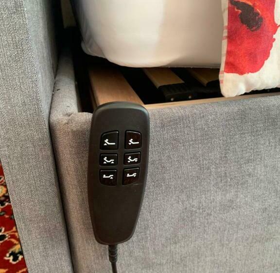 بنسيون Knighton Lodge