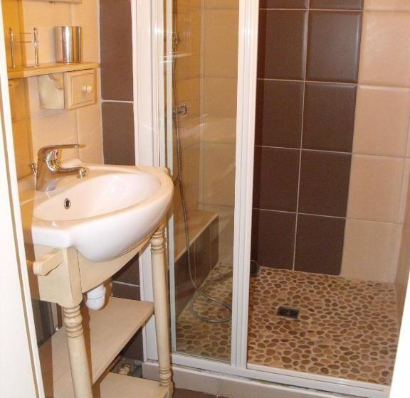 פנסיון La Flambée