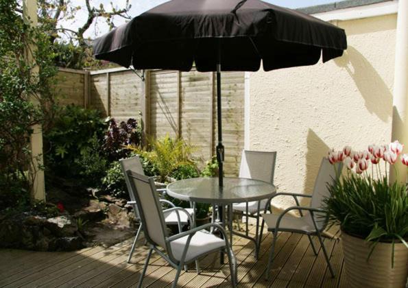 膳宿费 Lamorna Lodge