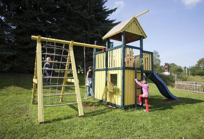 ペンション Landhotel Trakehnerhof