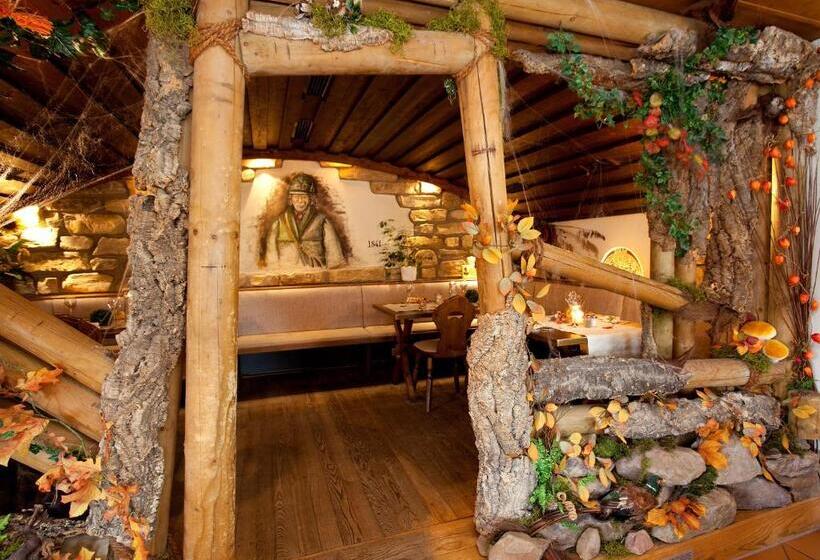 ペンション Landhotel Trakehnerhof