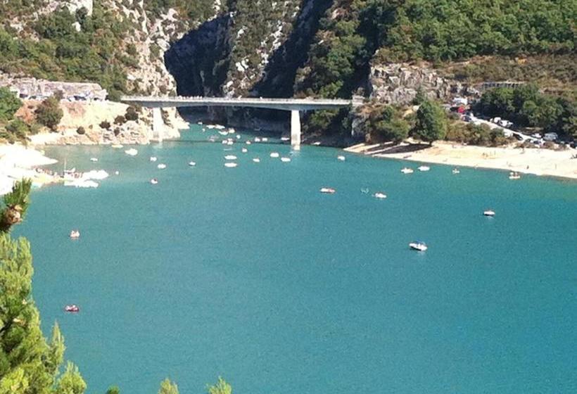 פנסיון Le Bosquet