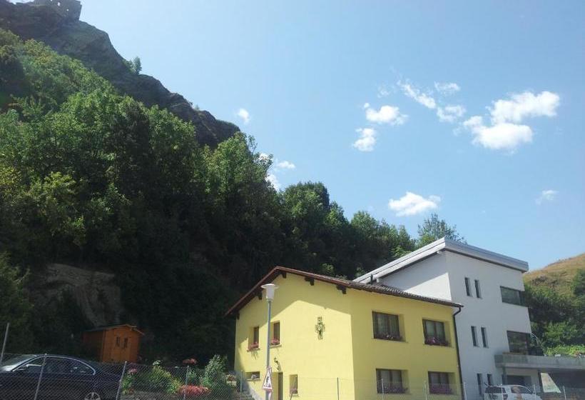 Пансион Le Merle Châtelain