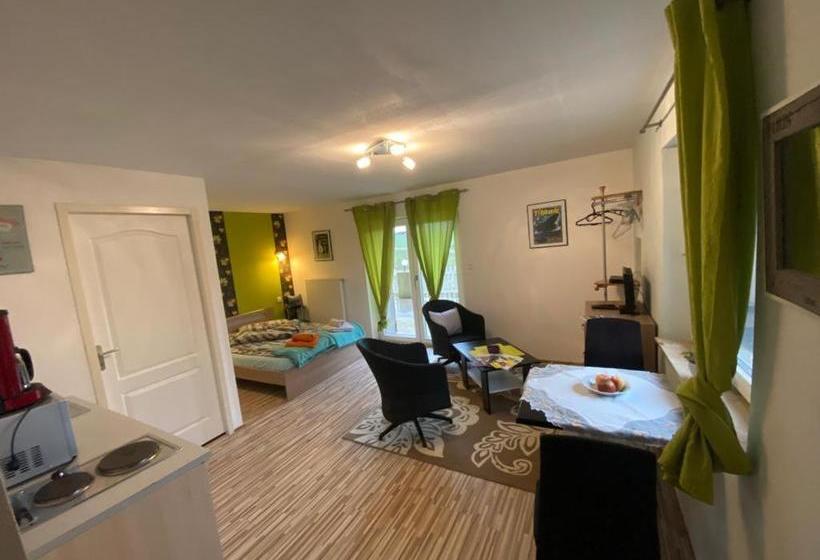 بنسيون Maison Carmen Restaurant , Meublé De Tourisme, Appartements