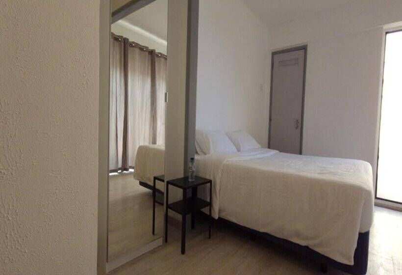 بنسيون Marinha Garden Inn   Al