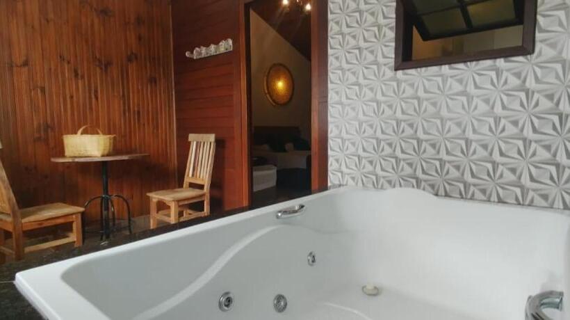 Pension Pousada Sitio Das Flores 12 Km De Macacos Nova Lima