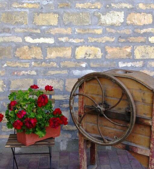 ペンション Tölgyfakuckó Apartman