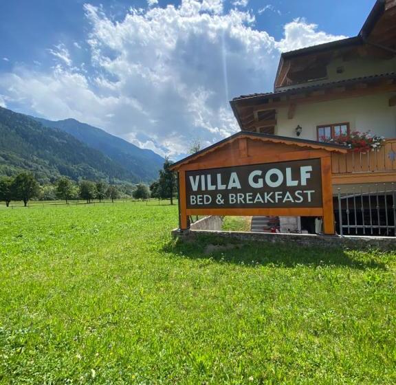 پانسیون Villa Golf