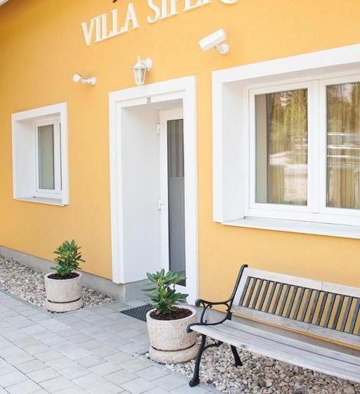 펜션 Villa Sipeky
