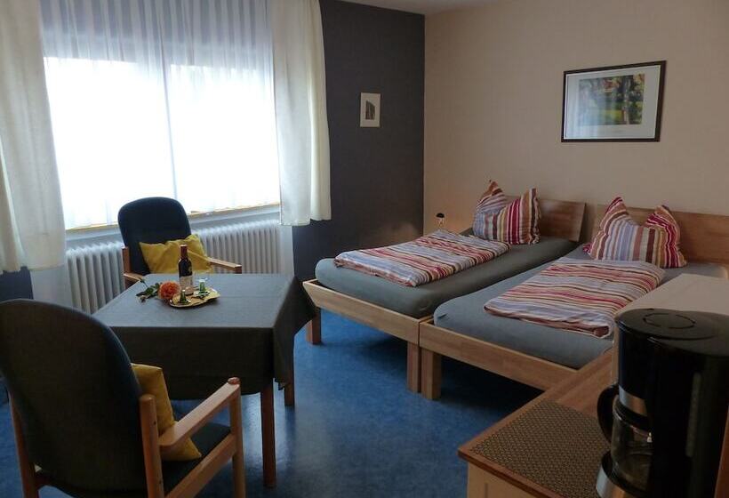 Pension Taunusblick Rosbach V.d.h