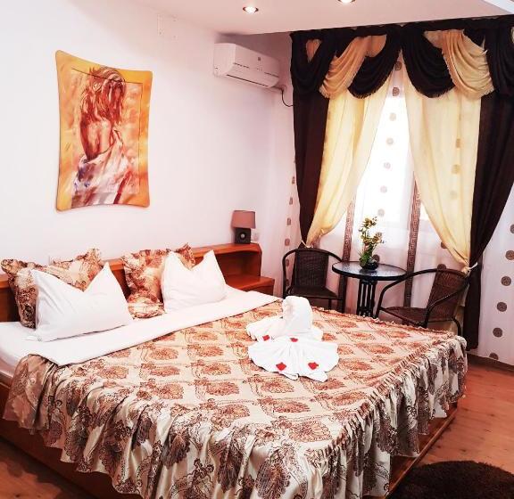 Pensiunea Red Rose Apartments