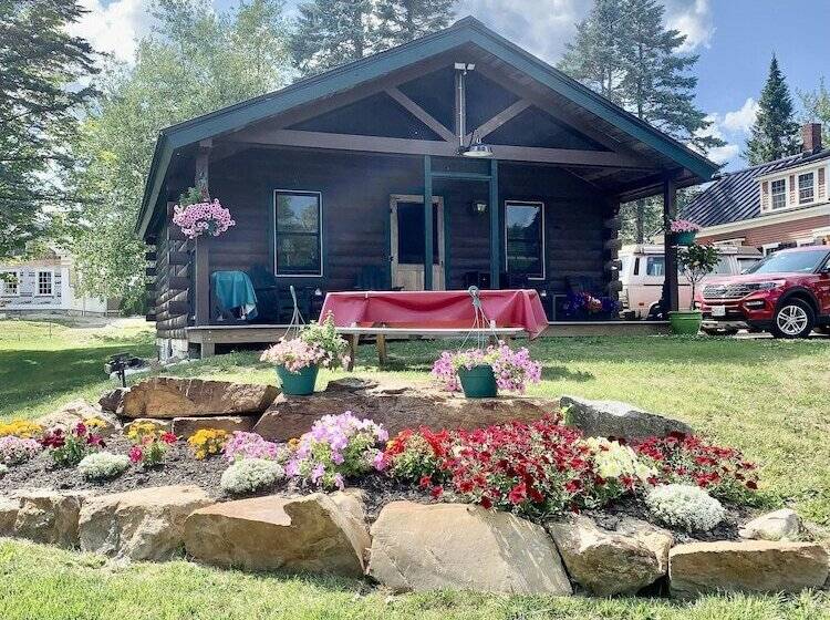 Общежитие Beach Cottage Inn