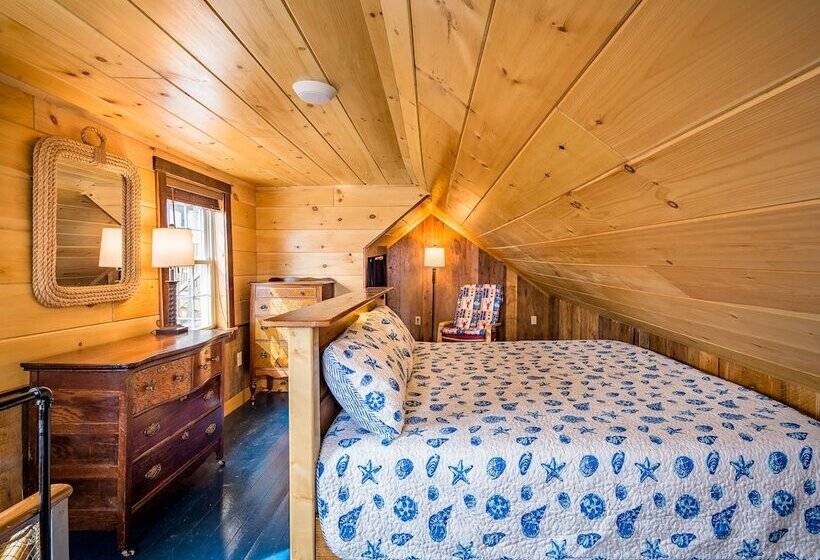 Общежитие Beach Cottage Inn
