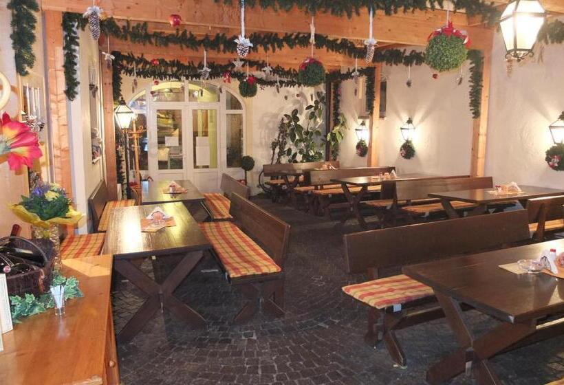 فندق صغير Gasthof Ludl