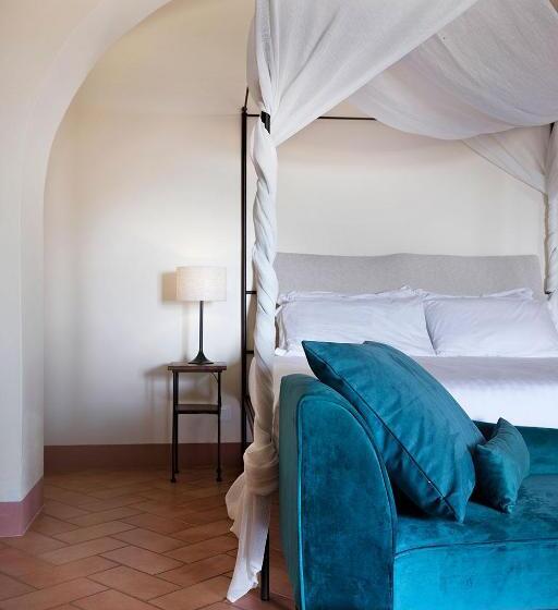 ホテル Palazzo Massaini   La Pieve