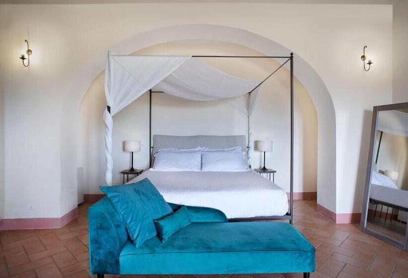 ホテル Palazzo Massaini   La Pieve