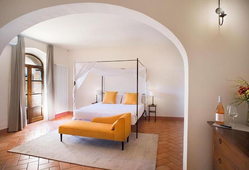 ホテル Palazzo Massaini   La Pieve