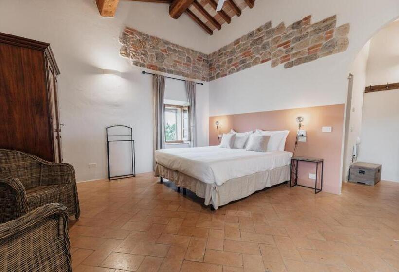 ホテル Palazzo Massaini   La Pieve