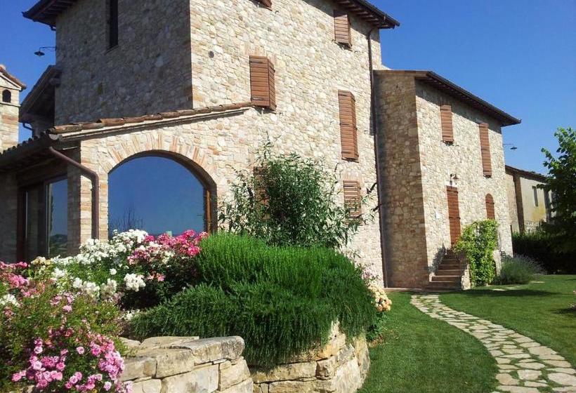 Отель Agriturismo La Torraccia