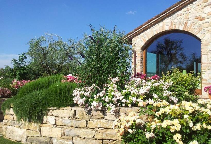 Отель Agriturismo La Torraccia