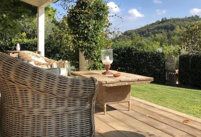 هتل All'ombra Del Tiglio