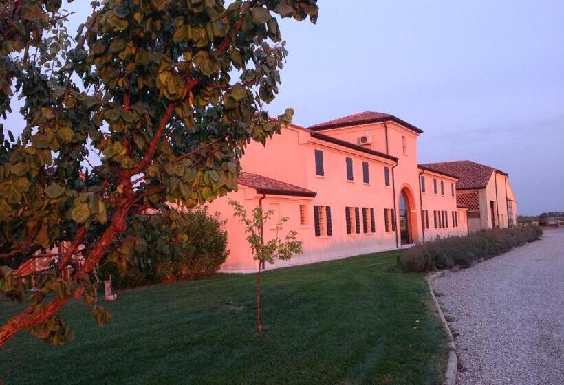 فندق Corte Motte