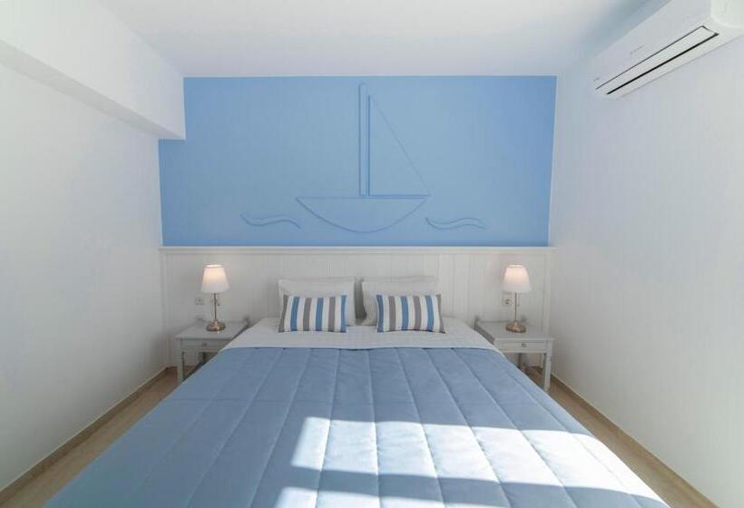 فندق Naiades Marina