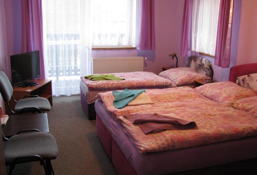 بنسيون Boháček