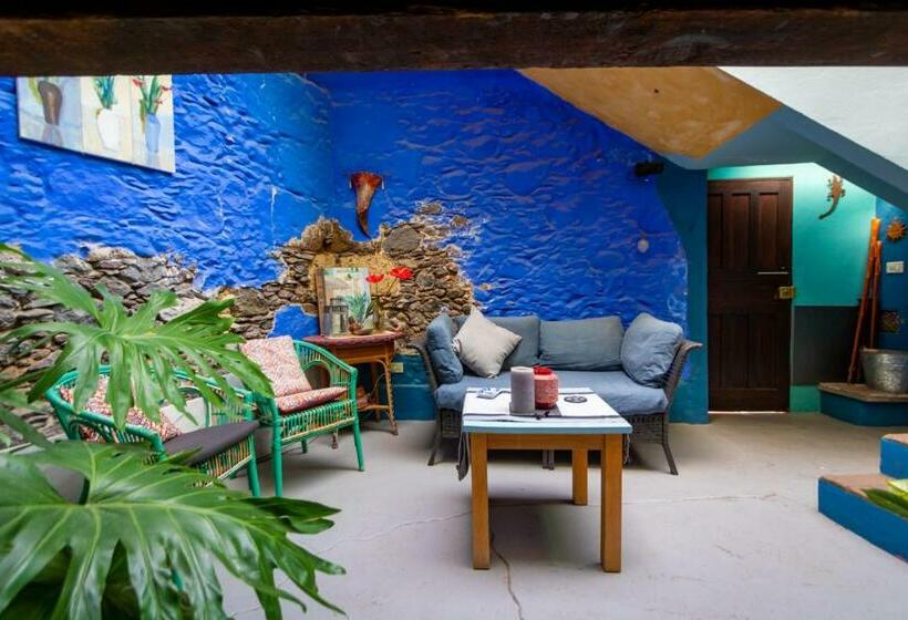 بنسيون Casa Luna