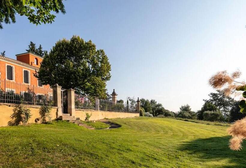 펜션 Chateau Des Cinq Cantons