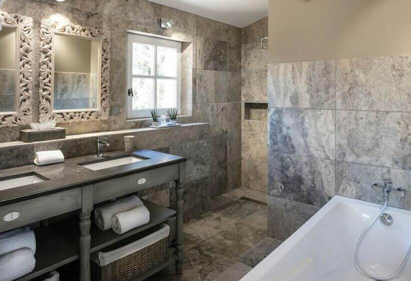 펜션 Chateau Des Cinq Cantons