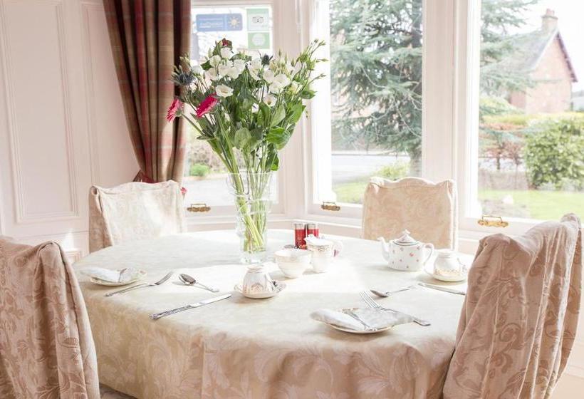 Пансион Chrialdon House