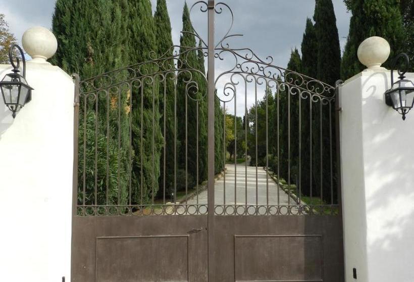 بنسيون Château Du Mourre Du Tendre