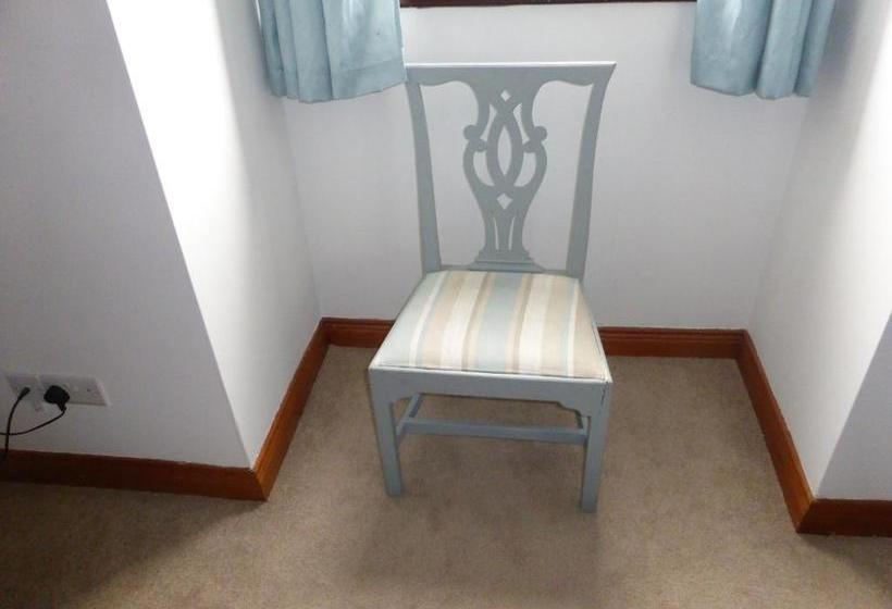 פנסיון Glen Lodge