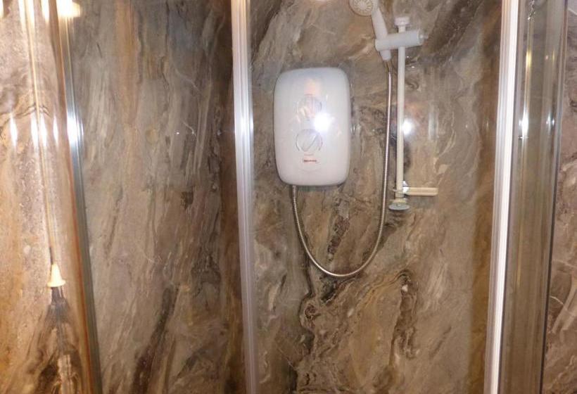 פנסיון Glen Lodge