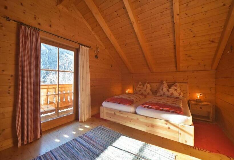 بنسيون Haus Hasslacher