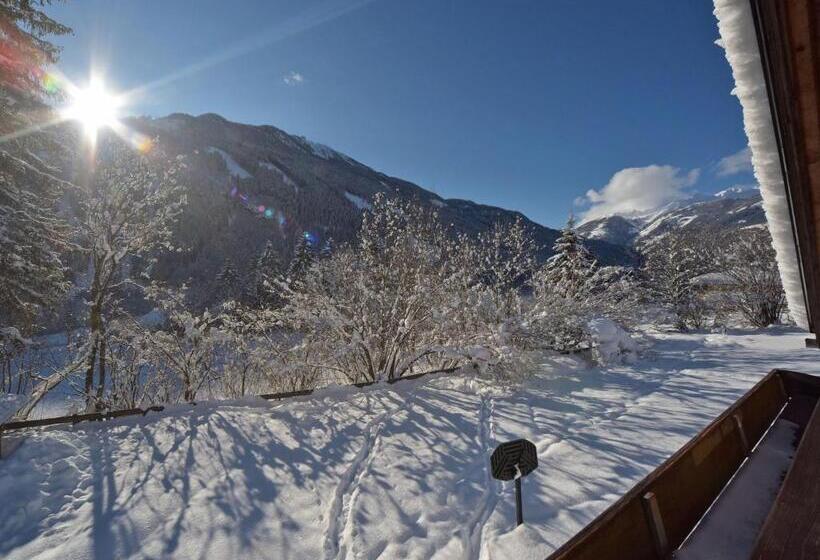 بنسيون Haus Hasslacher