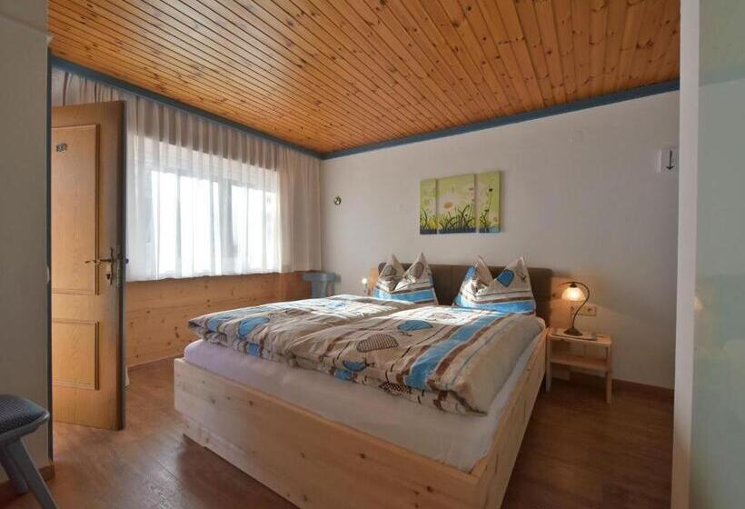 بنسيون Haus Hasslacher